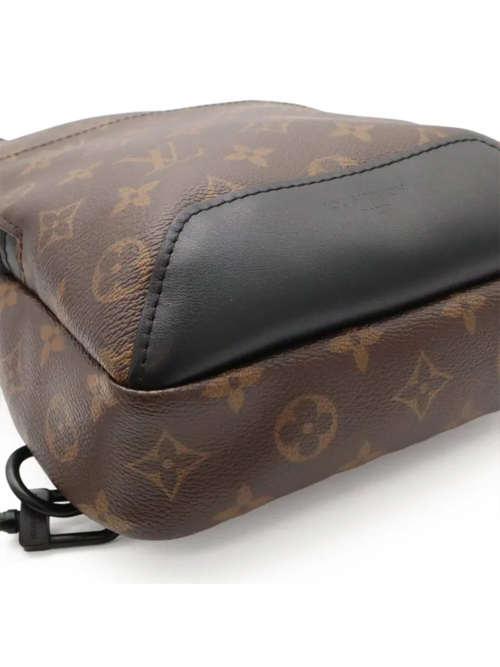 Louis Vuitton Monogram Macassar Avenue Sling